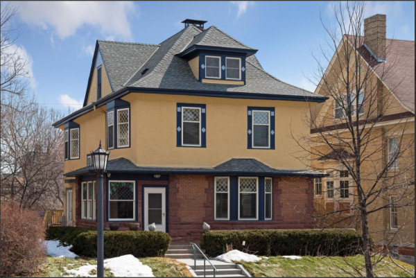 The Marrian Moyer House: A Monument to Past Lives and Architectural Creativity