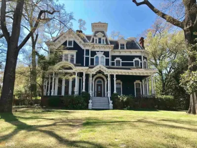 Stranger Things Creel House